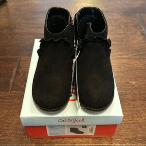 Cat & Jack Nia Boots